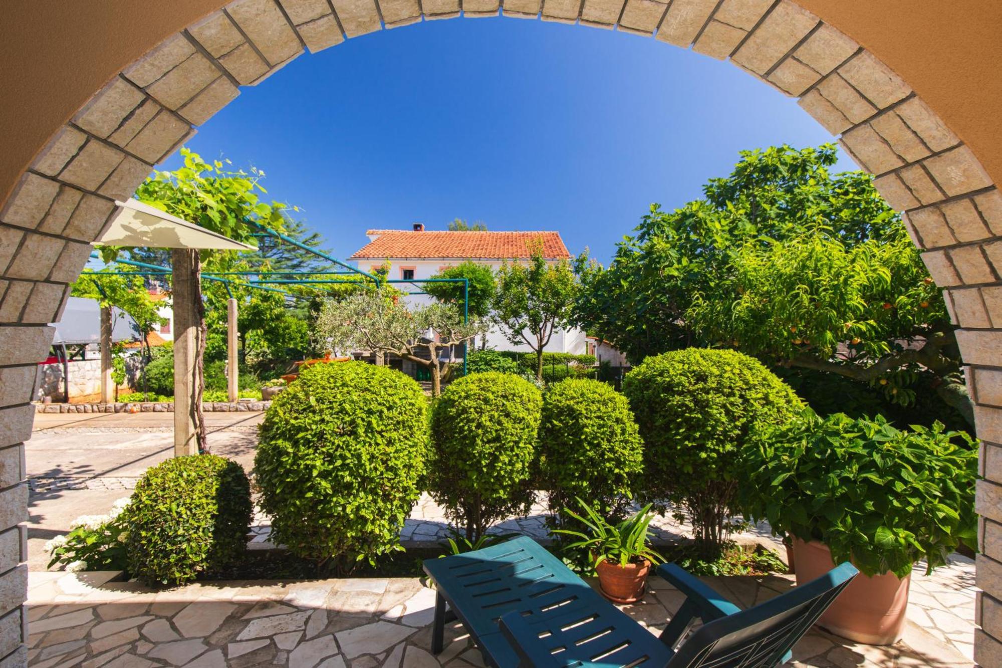 Apartmani Pina Krk Town Exteriér fotografie
